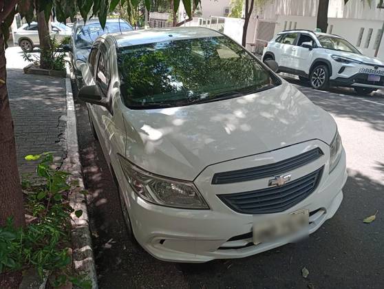 CHEVROLET ONIX 1.0 MPFI JOY 8V FLEX 4P MANUAL CHEVROLET ONIX 1.0 MPFI JOY 8V FLEX 4P MANUAL
